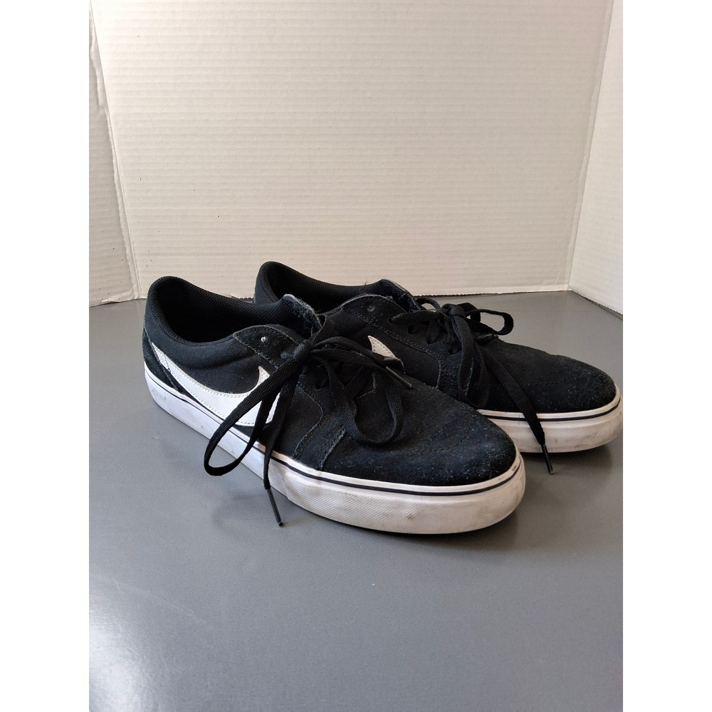 Nike SB Solarsoft Portmore Mens 10.5 Black White Skate Shoes 729809-001